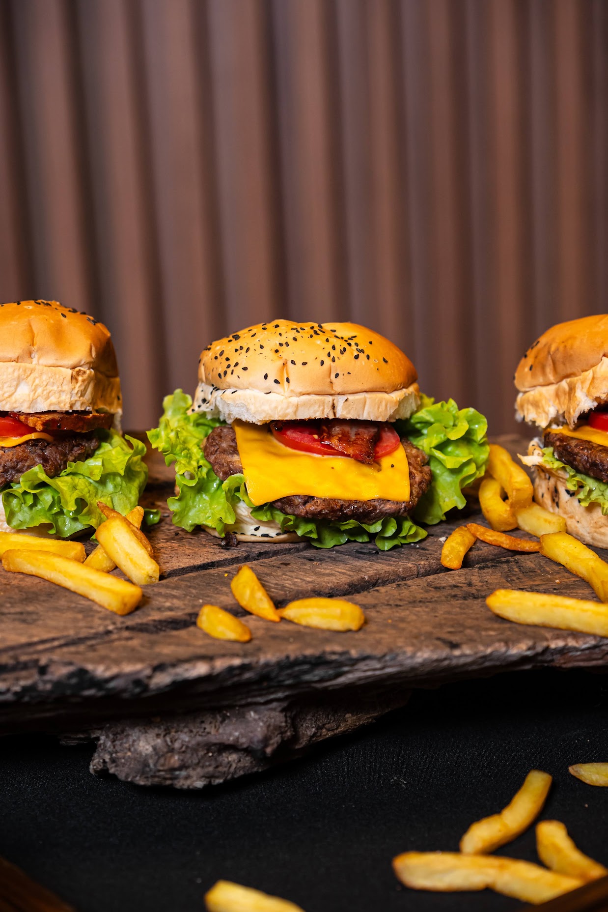 Hamburguesa con papas fritas